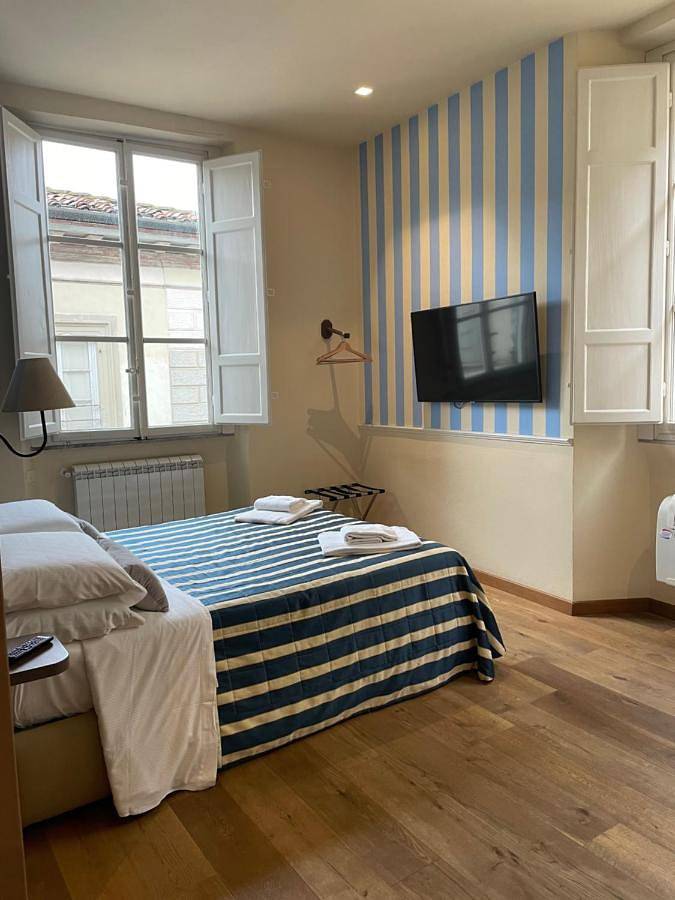 Chalet Lucca in Lucca, Provincia di Lucca