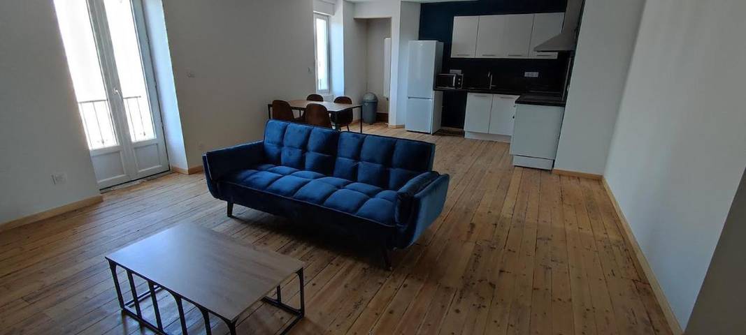 Appartement de vacances pour 11 personnes, avec jardin et balcon