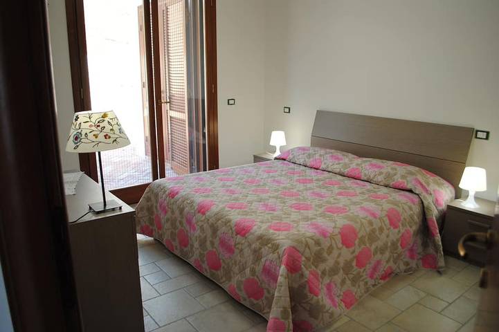 Villa Zefiro per 12 persone con piscina privata e vista mozzafiato in Itri, Provincia di Latina