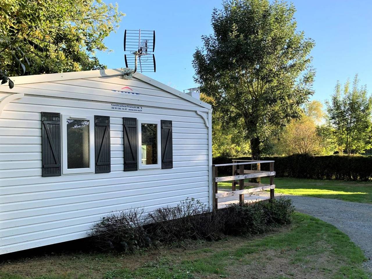 Mobil home au lac - 2 pers. in Verruyes, Deux-Sèvres