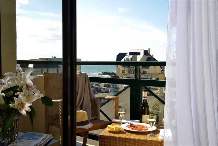 Appart’hôtel pour 4 personnes, avec Balcon et Vue