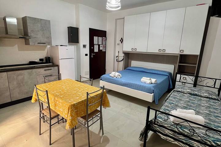 The Barber's Store Guesthouse in Scalea, Tyrrhenian Coast Kalabria