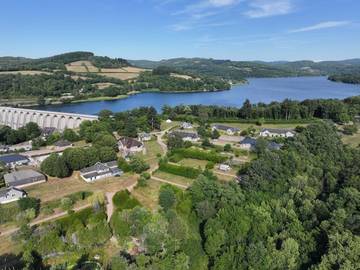 Gîte pour 2 personnes, avec jardin, animaux acceptés dans Lac de Pannecière