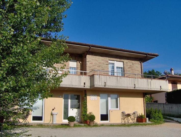 Gîte pour 2 personnes, avec jardin à Fabriano - 3