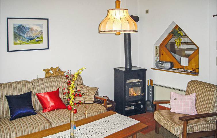 Ganze Ferienwohnung, Wohnung mit Bergblick, Garage und Terrasse in Stubaier Alpen, Obernberg am Brenner