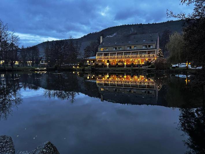 Hôtel pour 2 personnes, avec Terrasse et Jardin ainsi que Vue sur le lac et Vue