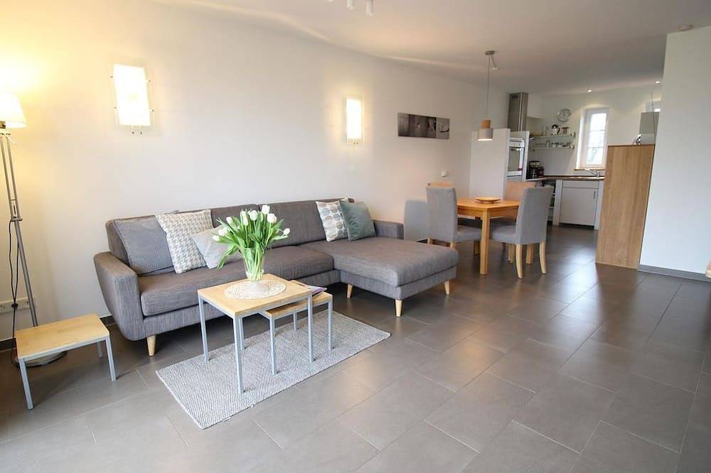 Ganze Wohnung, Appartement 1 - Ferienwohnung unter Reet in Westerhever, Eiderstedt