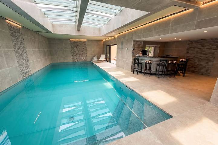 Villa für 10 Personen, mit Sauna und Garten sowie Balkon und Whirlpool, mit Haustier - 1