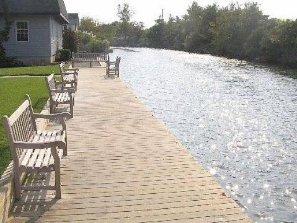 Waterfront Cottage mit Garten in Bay Head, Ocean County
