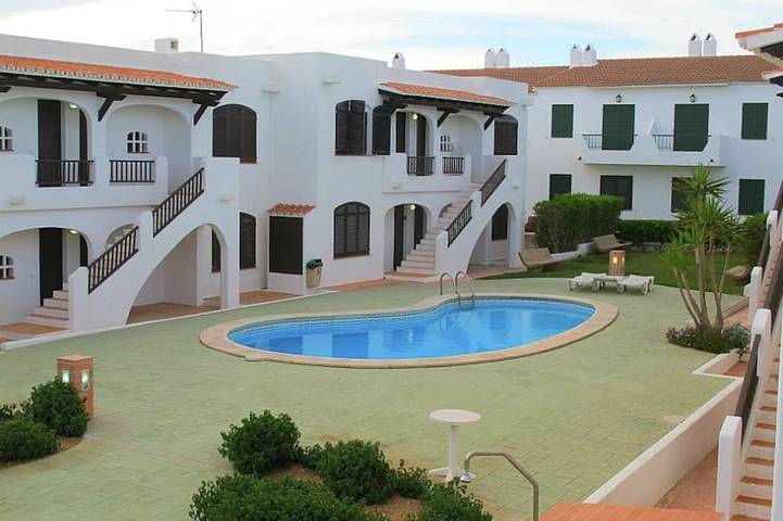 Apartamento de vacaciones para 4 personas, con piscina y balcón - 1