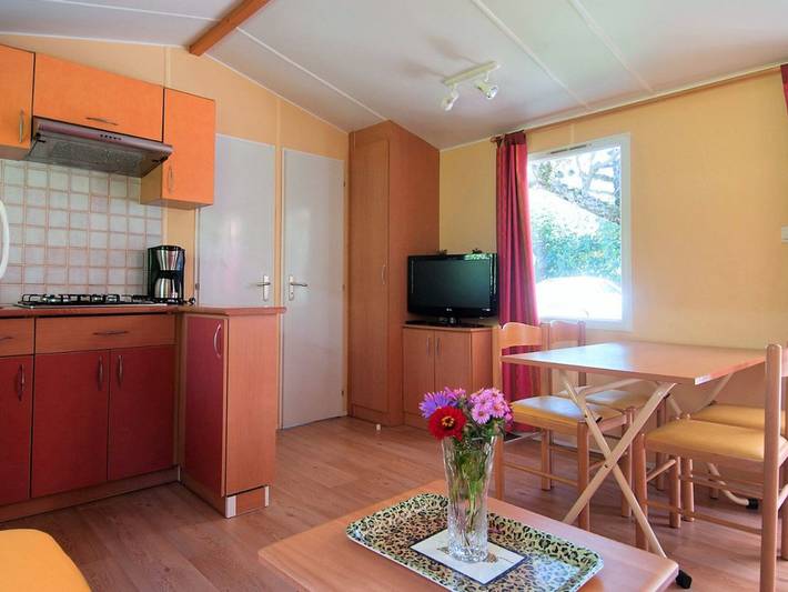 Mobil home pour 4 personnes, avec terrasse dans Doucy-Combelouvière - 4