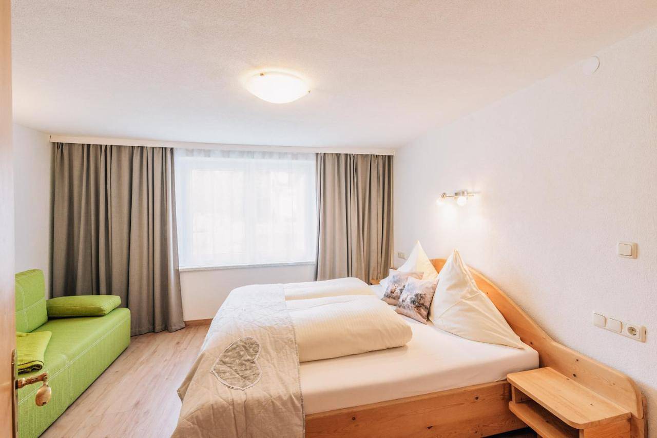 Studio with Balcony in Grän, Allgäuer Alpen (Österreich)