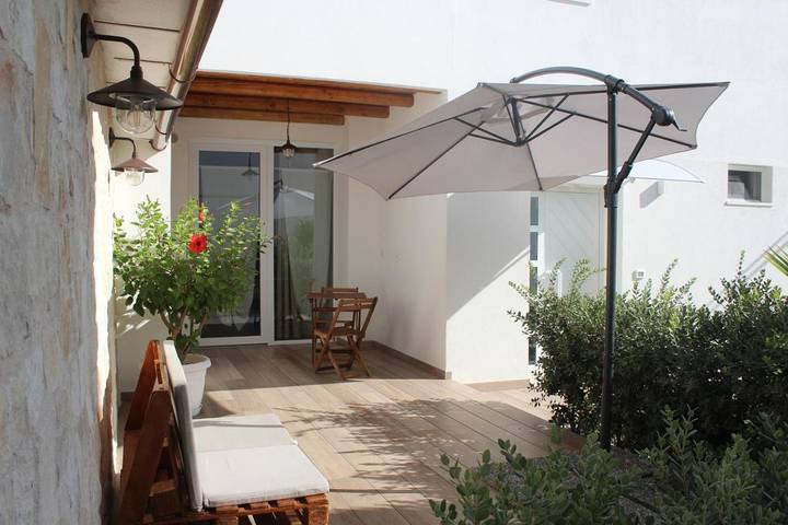 Appartement de vacances pour 4 personnes, avec jardin et jacuzzi