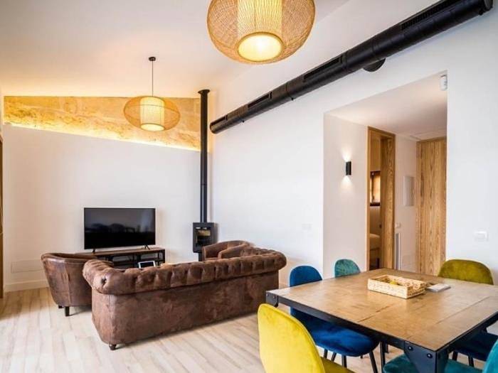 Casa rural para 4 personas, con jardín además de balcón y piscina, Familias con niños en Palma - 2