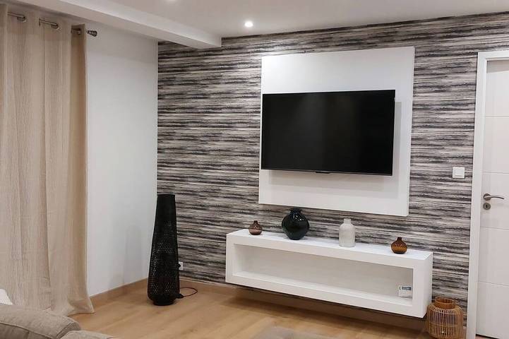 Entire apartment, Le Serre 2 - Apartment in a detached house in the mountains in Belvédère, Nice region