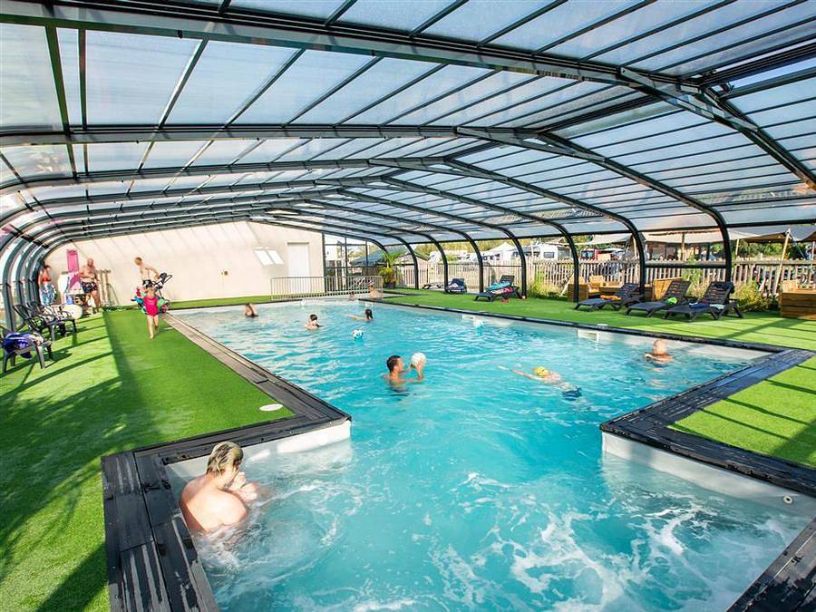 Flower Camping Loire et Châteaux - Stacaravan 2 personen - Kamphotel 25m² (1 kamer) in Bréhémont, Loiredal