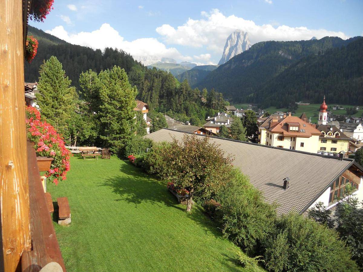 Garni Alba Bed & Breakfast in St. Ulrich in Gröden, Dolomiti Superski