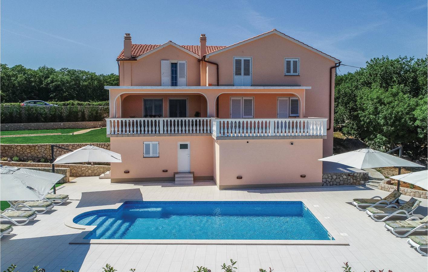 Charmantes Apartment mit 1 Schlafzimmer, Pool und WLAN, in der Nähe des Stadtzentrums in Krk Stadt, Krk