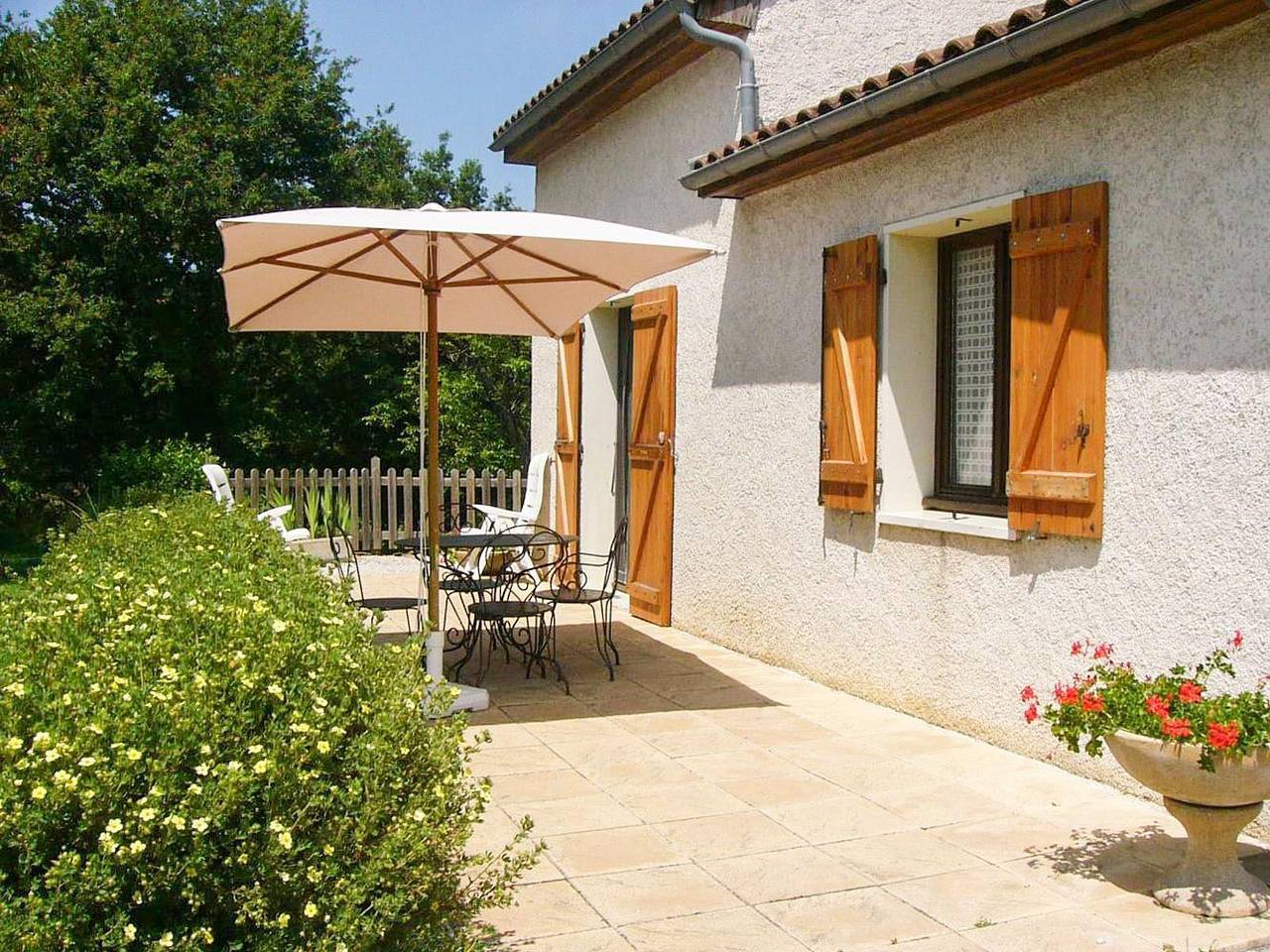 Gite Les Barrières in Alvignac, Causses du Quercy Regional Nature Park