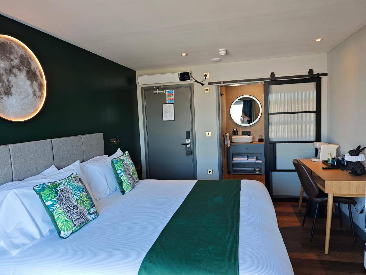 Comfort Quadruple Room in Cowes, Isle of Wight