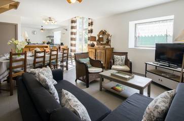Gîte pour 8 personnes, avec terrasse et jardin, animaux acceptés à Morieux