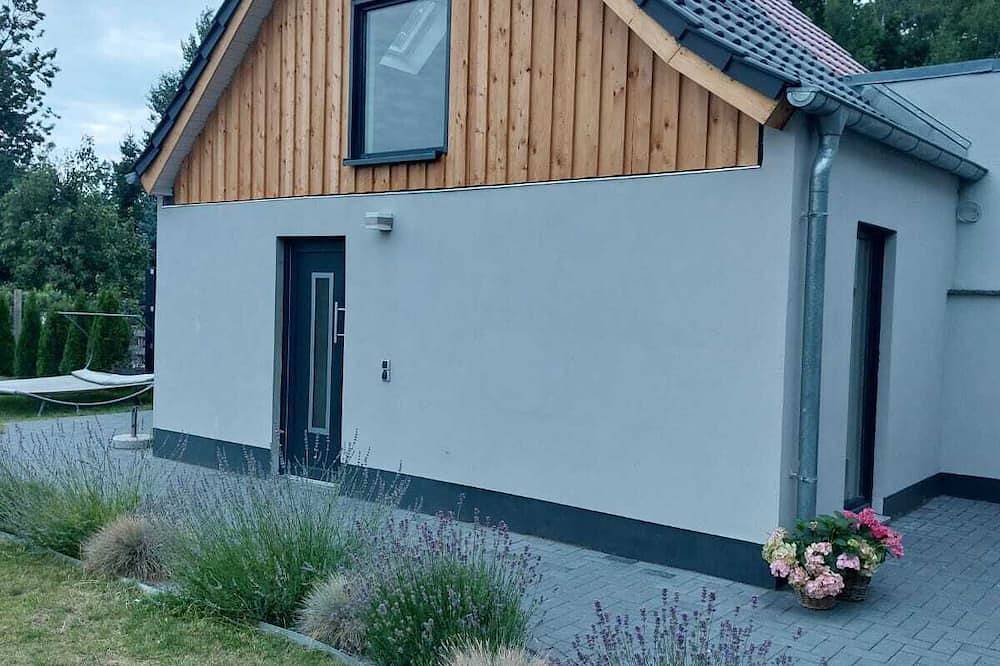 Tiny House am See in Neustadt-Glewe, Ludwigslust-Parchim