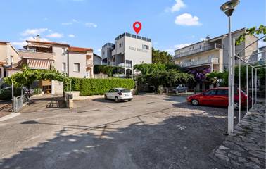Cottage pour 4 personnes, avec terrasse à Zaboric