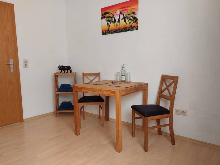 Hel lägenhet, Holiday Apartment 'Schwär' with Shared Terrace, Wi-Fi and Air Conditioning in Endingen am Kaiserstuhl, Endingen