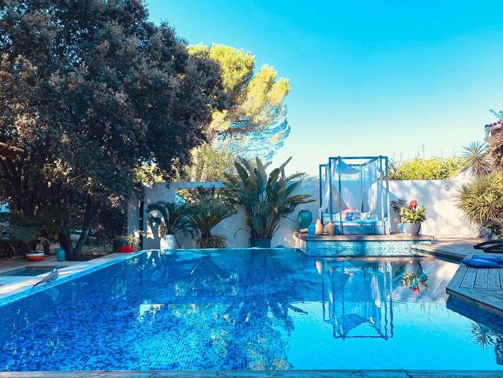 Gîte pour 2 personnes, avec piscine ainsi que jardin et terrasse à Nages-et-Solorgues - 4
