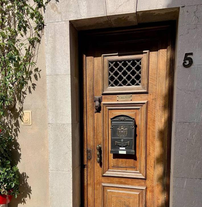 Maison d’hôte pour 2 personnes, avec terrasse à La Roquebrussanne