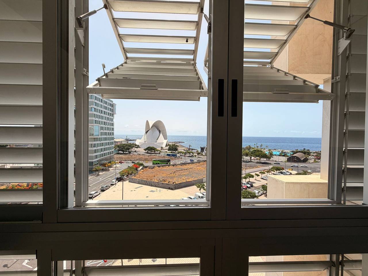 Apartamento entero, Apartamento vacacional 'Terraza del Atlántico' con vistas al mar y Wi-Fi in Salud-La Salle, Santa Cruz de Tenerife