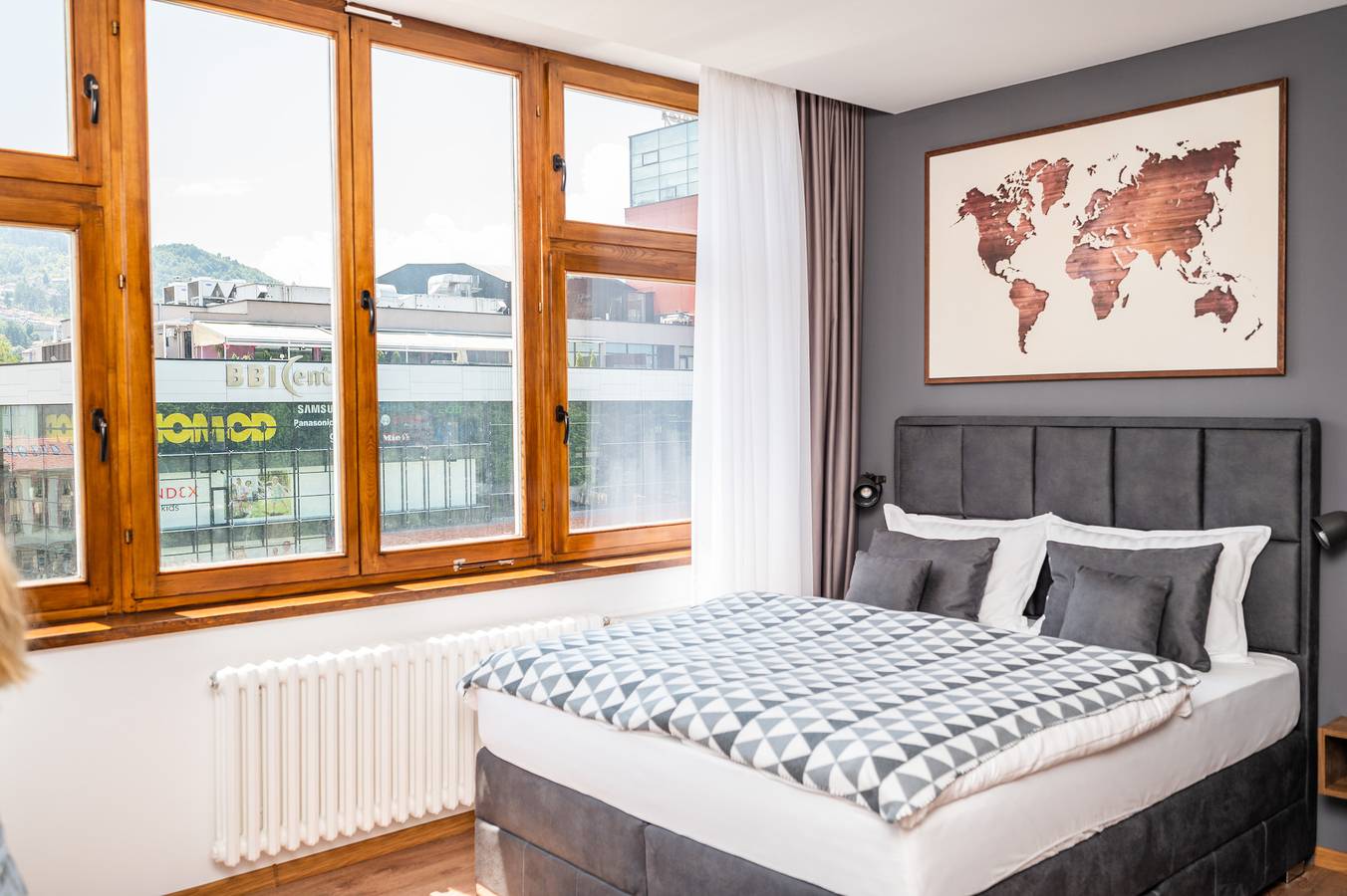Entire apartment, Modern and Bright Studio - Main Street in Sarajevo, Bosnia and Herzegovina
