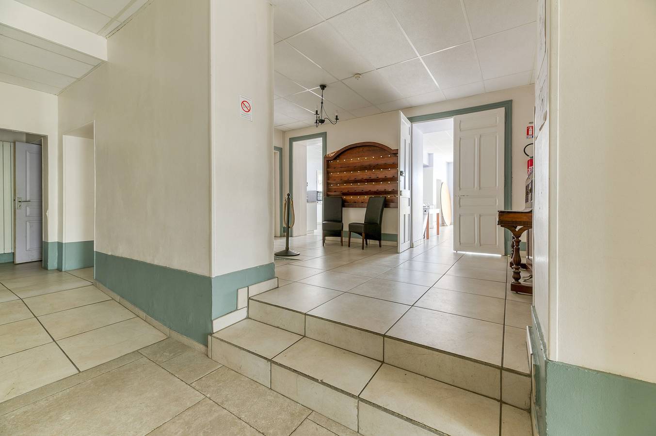 Casa di campagna "Logis Belledonne - Gruppo" con vista montagna, piscina condivisa e Wi-Fi in Arvillard, Chambéry e dintorni