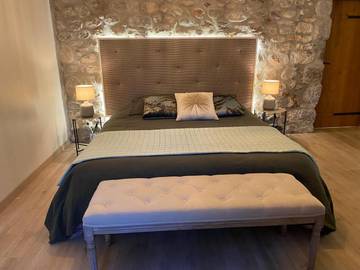 Maison d’hôte pour 2 personnes, avec vue ainsi que jardin et terrasse à Labeaume