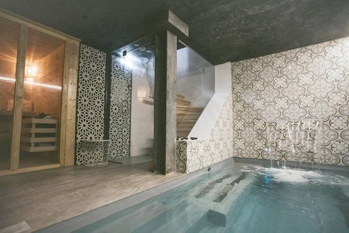 Apartahotel para 2 personas, con Terraza y Jacuzzi además de Piscina para niños y Piscina en Lisboa