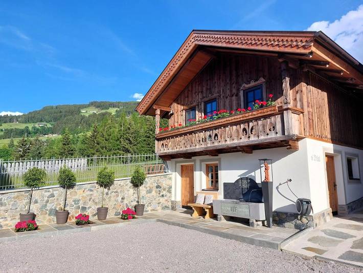 Ferienhaus für 2 Personen, mit Balkon und Terrasse sowie Garten und Ausblick in Wattens