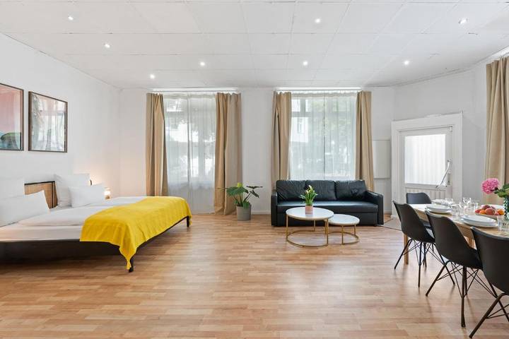 Ferienwohnung für 9 Personen, mit Whirlpool und Sauna in Wilmersdorf Berlin - 2