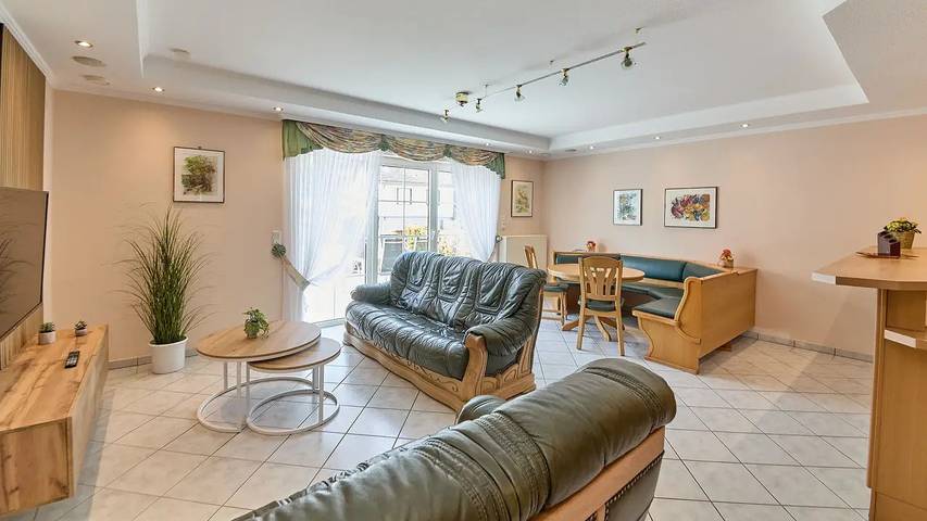 Ferienwohnung für 2 Personen, mit Garten in Lieser