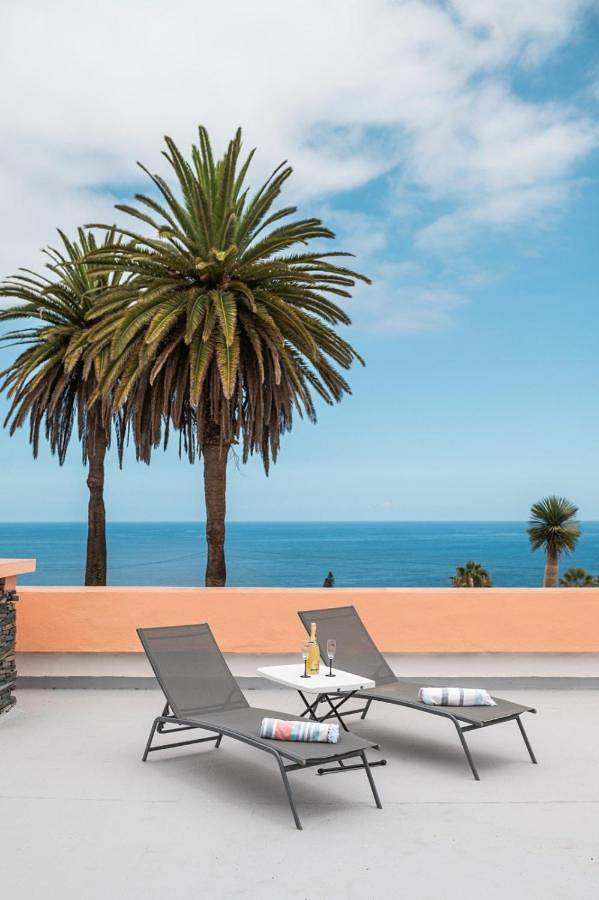 Casa de vacaciones para 6 personas, con vistas además de jardín y terraza en Puerto de la Cruz