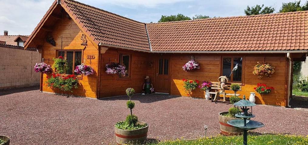 Maison de campagne pour 4 personnes, avec Jardin à Saint-Quentin-la-Motte-Croix-au-Bailly