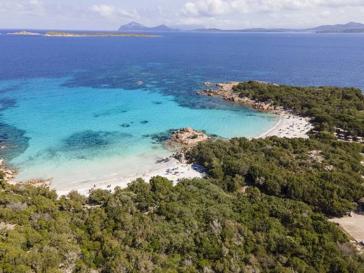 Location de vacances pour 5 personnes, avec Terrasse et Jardin à Arzachena
