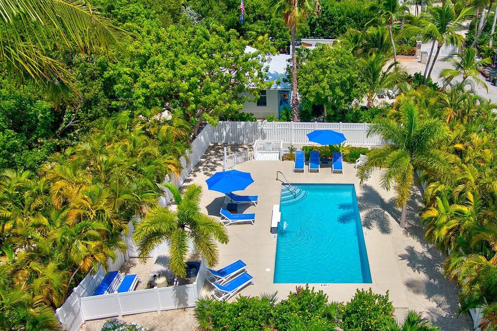 Islamorada Escape - Bungalow 1 - beheizter Pool, Fahrräder, Grill! in Lower Matecumbe Key, Islamorada
