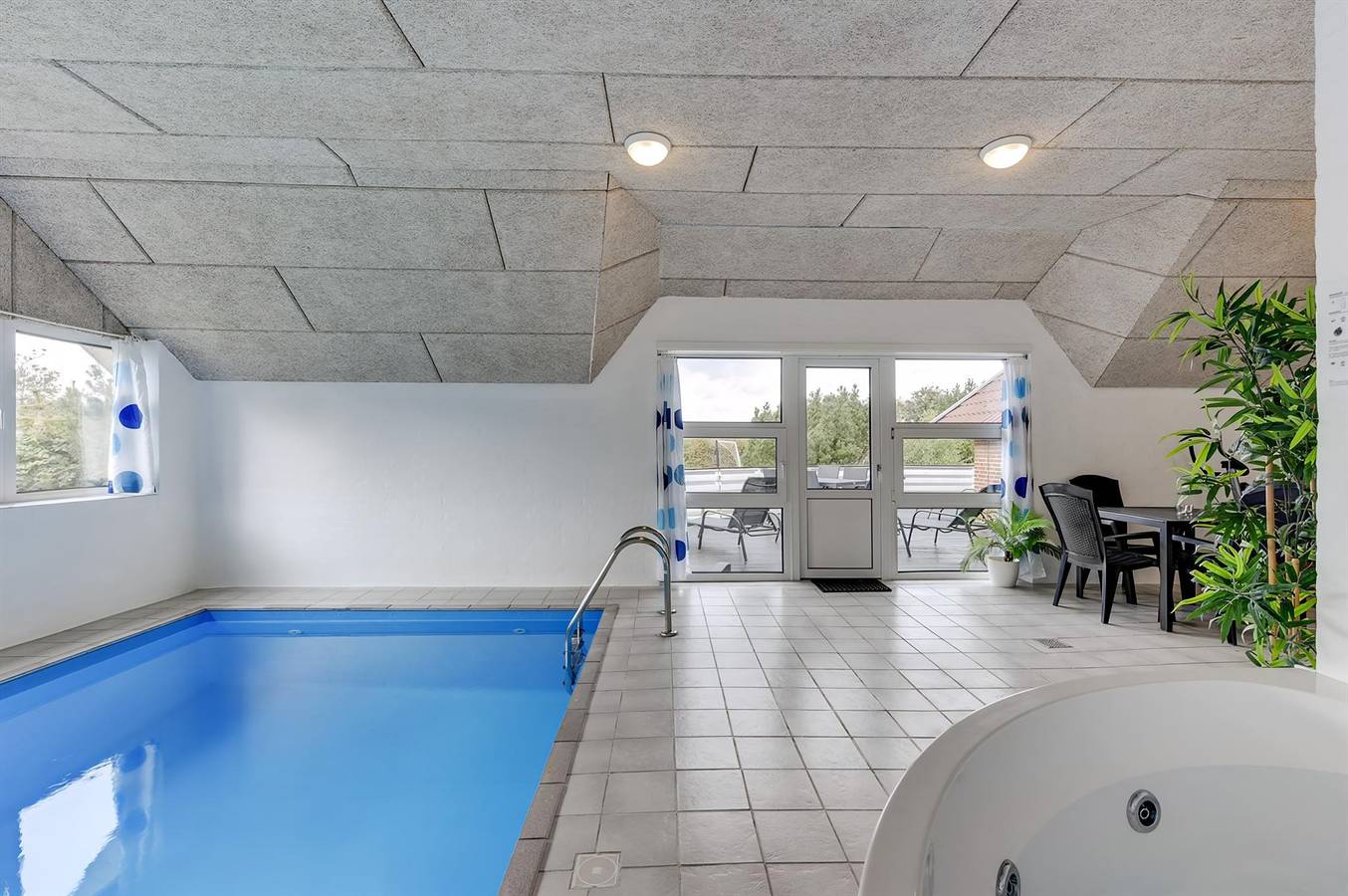 Nice home in Ringkøbing w/ Wifi, Sauna and 4 Bedrooms in Lodbjerg Hede, Ringkøbing