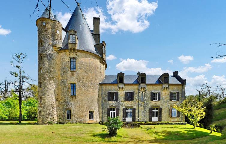 Location de vacances pour 16 personnes, avec Terrasse à Saint-Médard-d'Excideuil - 2