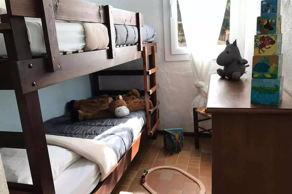 Gite 2 chambres 6 personnes in Saint-Jean-du-Gard, Parc national des Cévennes