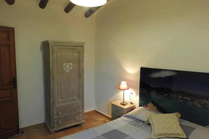 Casa rural para 5 personas, con jardín y vistas al lago además de piscina y vistas - 1