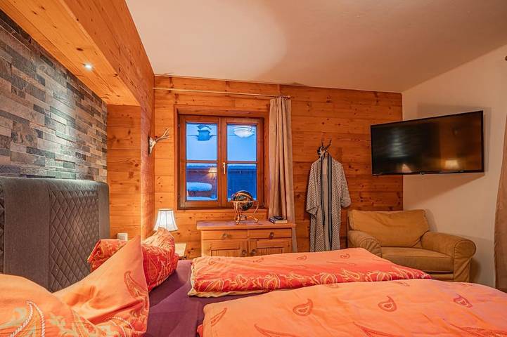 Ferienhaus für 6 Personen, mit Sauna und Garten sowie Balkon in Kirchberg in Tirol - 4