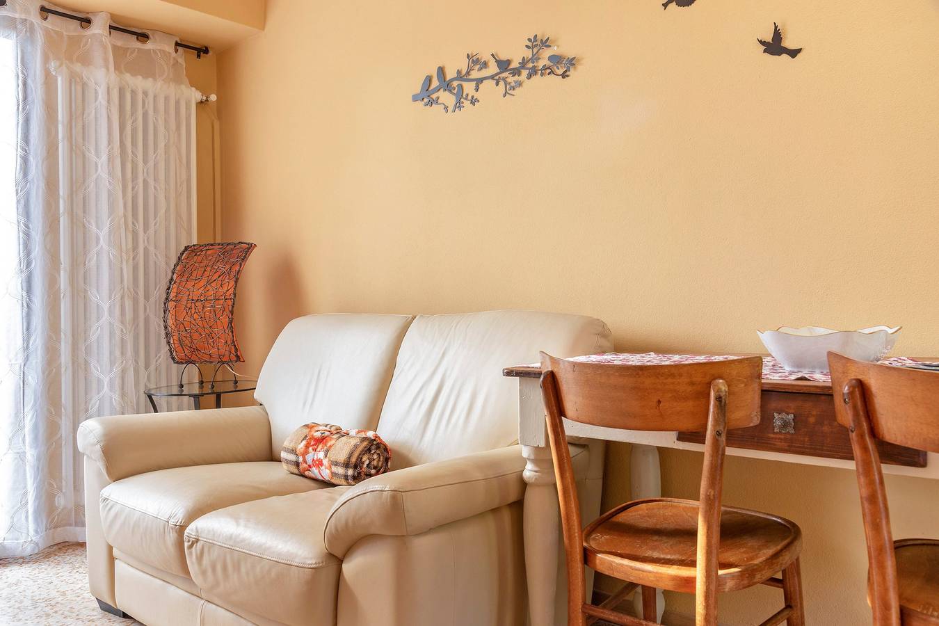 Ganze Wohnung, Apartment „La Casetta“ mit privatem Garten, Balkon und Wlan in Marzio, Luganer See (Lombardei)