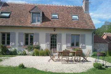 Gîte pour 5 personnes, avec jardin et terrasse à Neung-sur-Beuvron