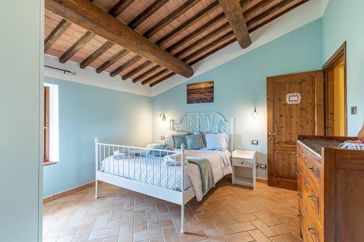 'Papavero' Room with Mountain View, Shared Pool, and Wi-Fi in Chianciano Terme, Siena Province